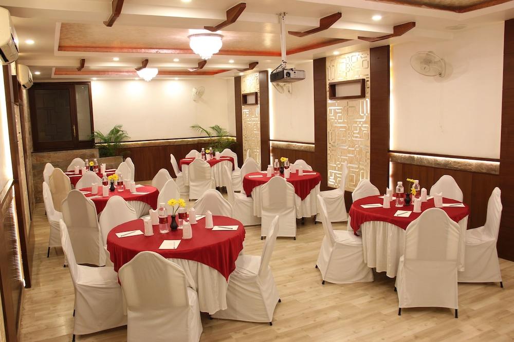 ג'ודפור Hotel Ratnawali מראה חיצוני תמונה