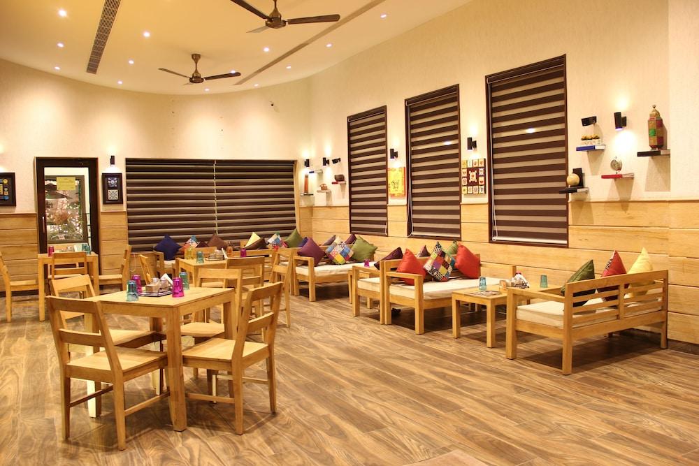 ג'ודפור Hotel Ratnawali מראה חיצוני תמונה